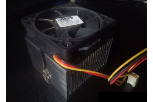 Cooler Titan Socket A, 462 + radiator pentru Duron, Athlon XP, Second Hand