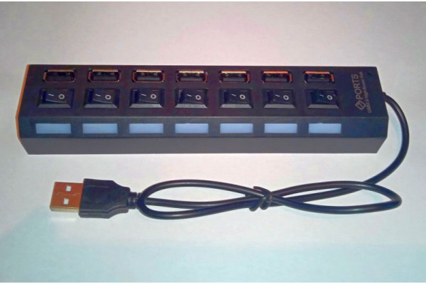 Hub Multiplicator 7x USB cu leduri si comutatoare pentru PC/laptop (Nou)