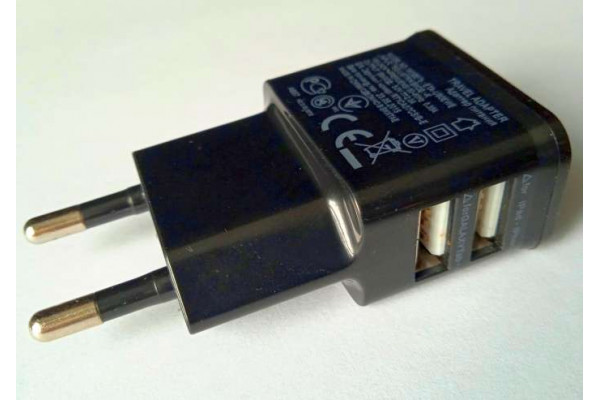 Incarcator 5V 2A Travel Adapter Dual 2 x USB ETA-U90EWE (Nou)