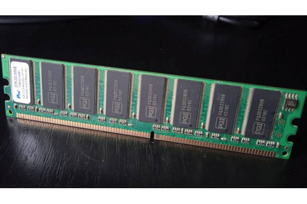 Memorie PC PMI 256MB DDR, 333MHz, PC2700, Second Hand