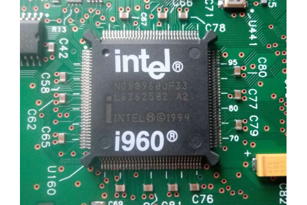 Placa + Procesor Intel 80960 - i960 vintage 80960JF (1994) (Second-Hand)