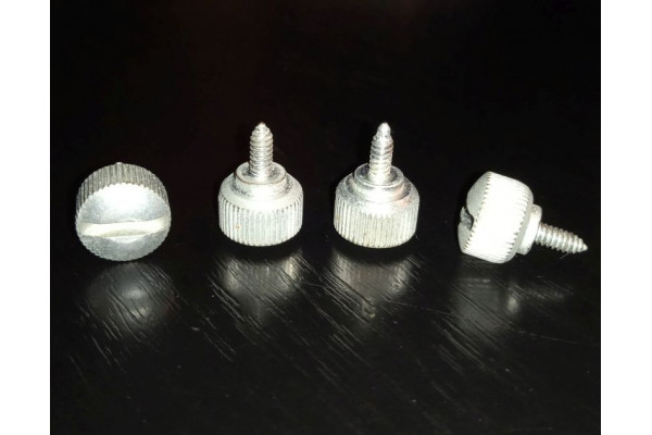 Surub pentru capac carcasa PC, Øext=hdd, randalinat, mare, Second Hand 