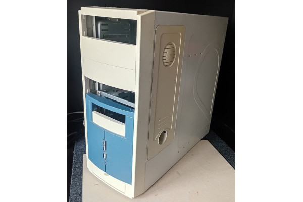 Carcasa PC model vechi, Second Hand