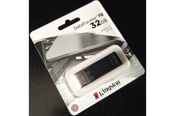 Memorie USB Kingston DataTraveler 70 32GB Type-C USB 3.2 Negru DT70/32GB (Noua)