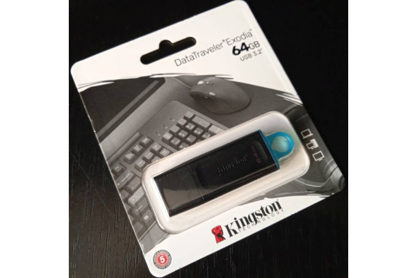 Memorie USB Kingston DataTraveler Exodia 64GB USB 3.2 Negru DTX/64GB (Noua)