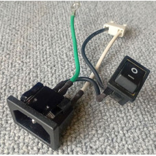 Mufa alimentare tip PC IEC C14, cu comutator si masa, Second Hand